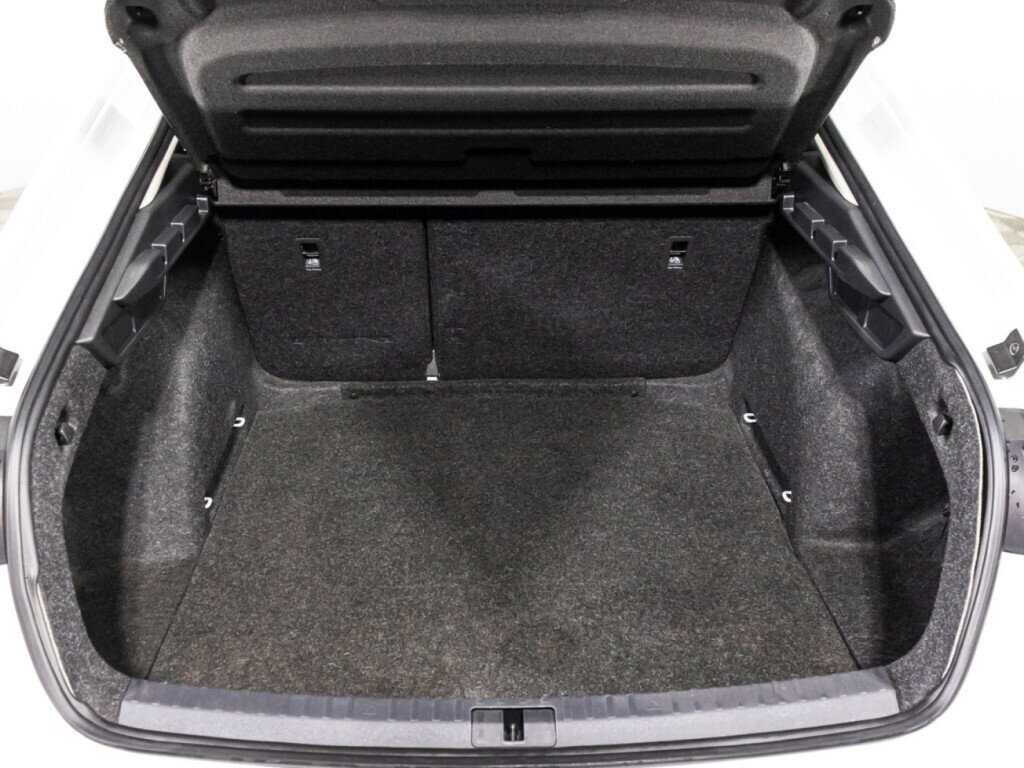 Купить Skoda Octavia с пробегом. Фото: #14