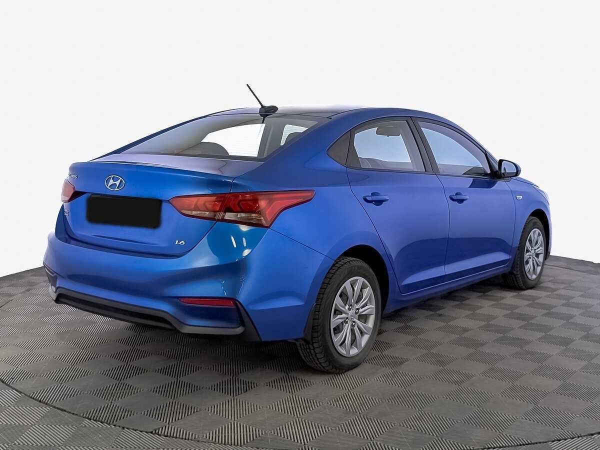 Купить Hyundai Solaris с пробегом. Фото: #4