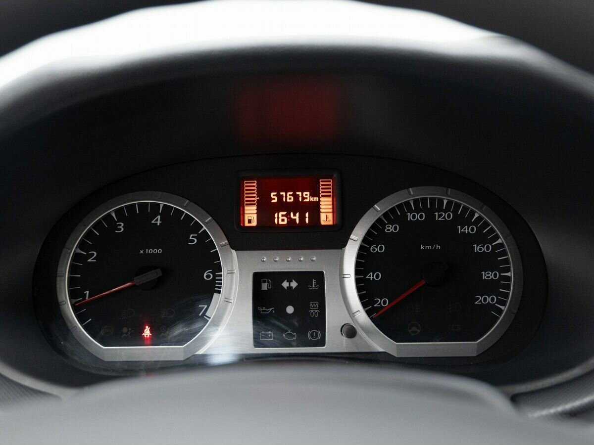 Купить Lada (ВАЗ) Largus с пробегом. Фото: #16