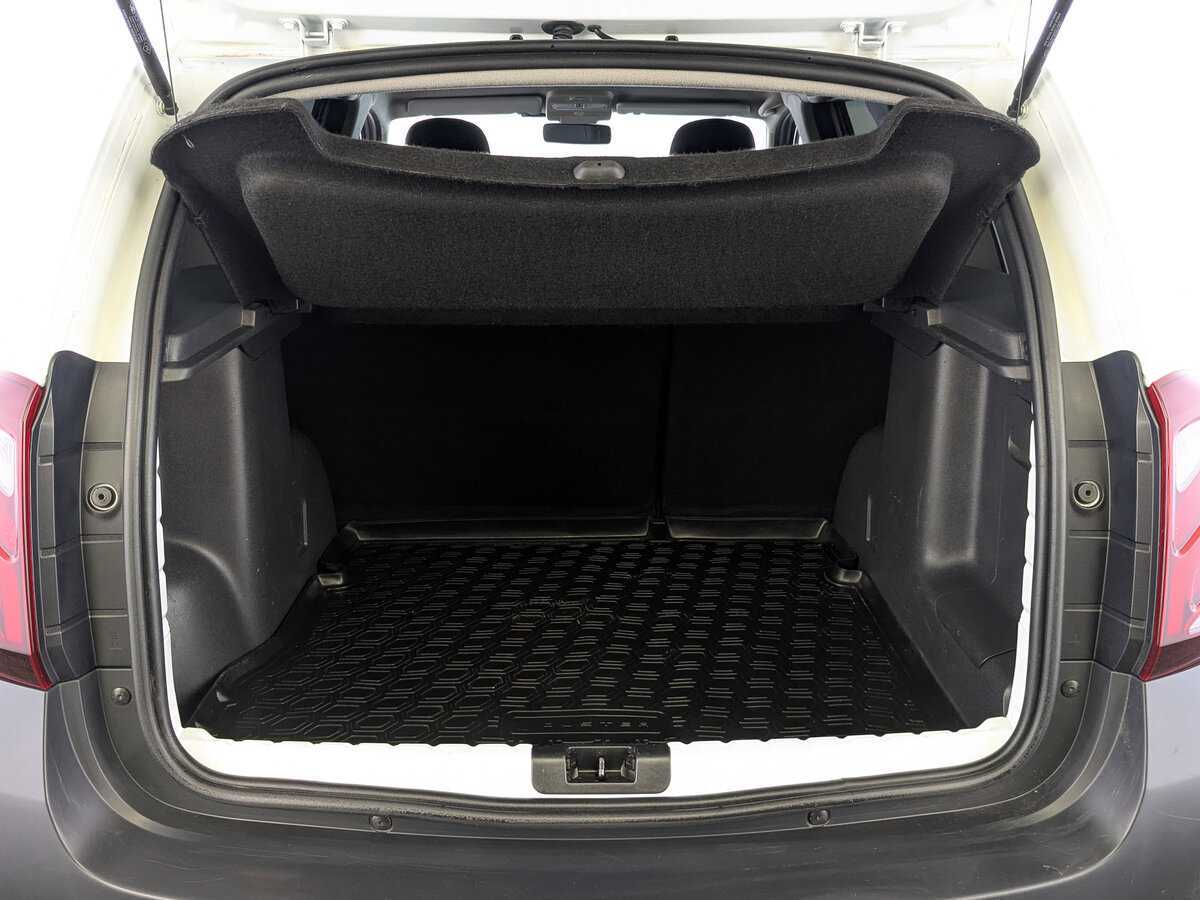 Купить Renault Duster с пробегом. Фото: #9