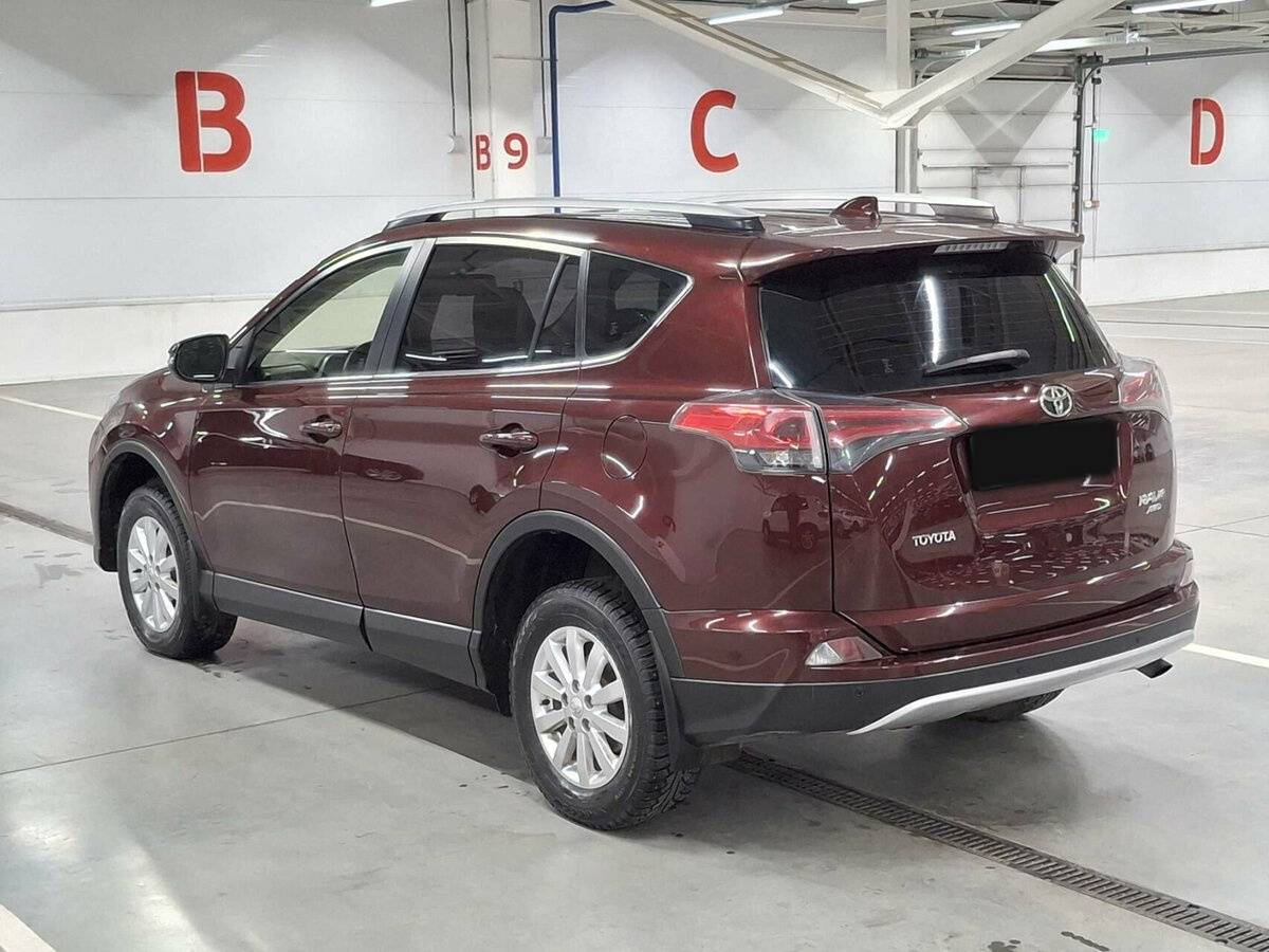 Купить Toyota RAV4 с пробегом. Фото: #6