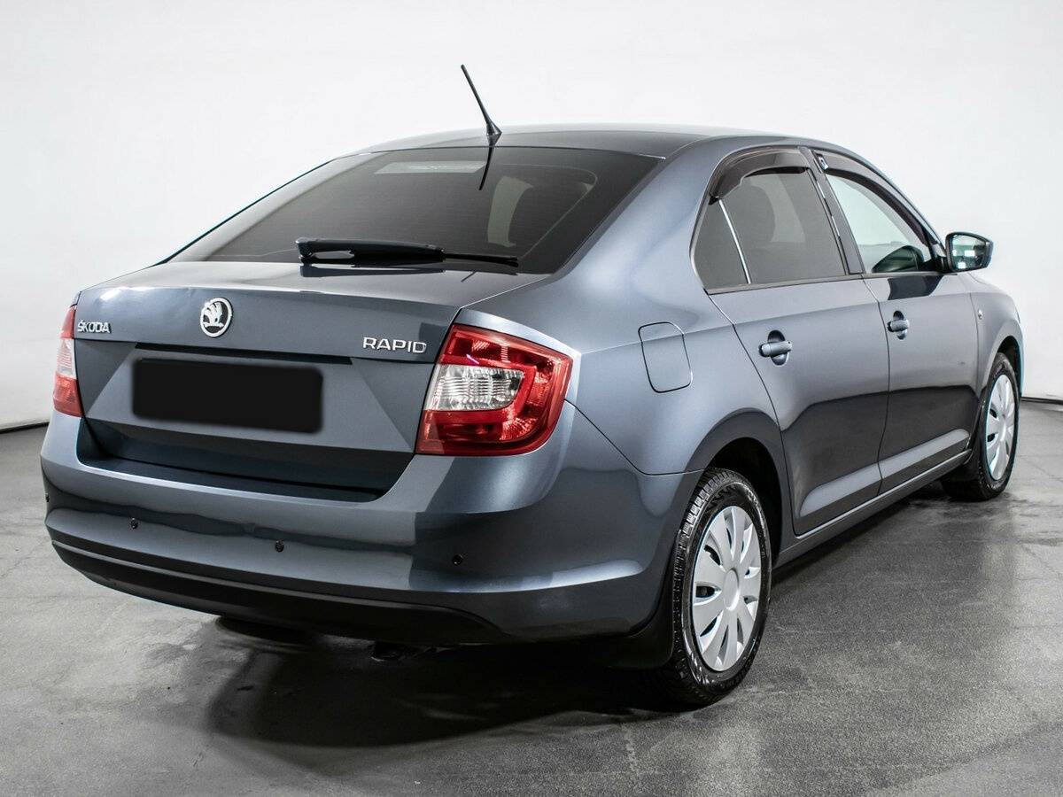 Купить Skoda Rapid с пробегом. Фото: #3
