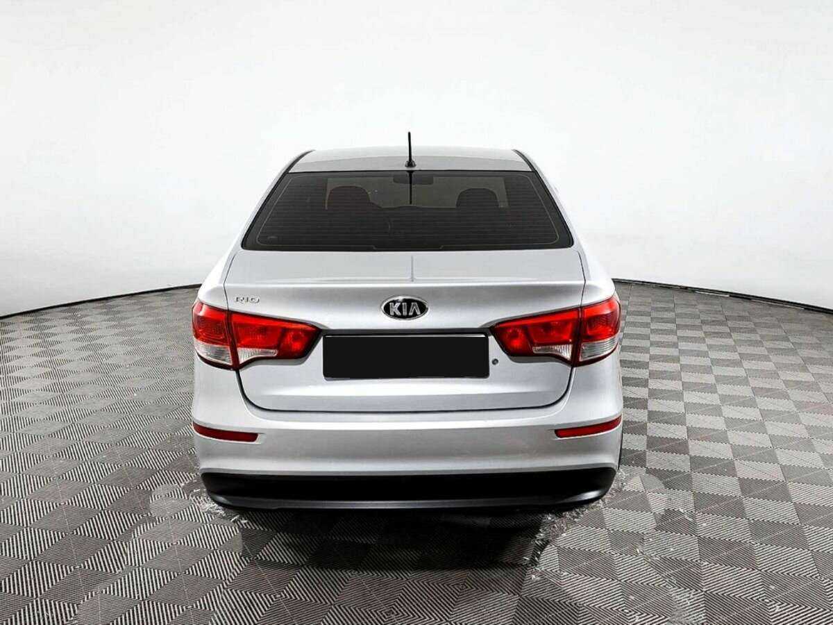 Купить Kia Rio с пробегом. Фото: #4