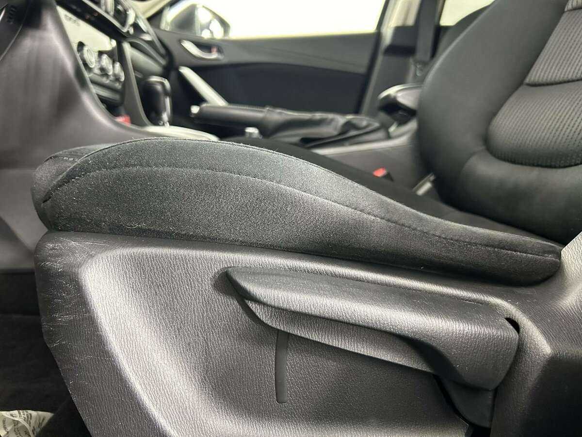 Купить Mazda 6 с пробегом. Фото: #9