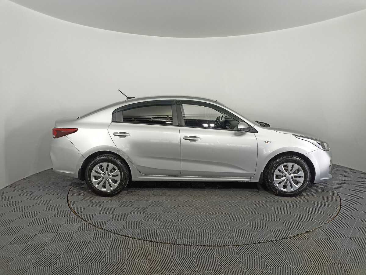 Купить Kia Rio с пробегом. Фото: #3