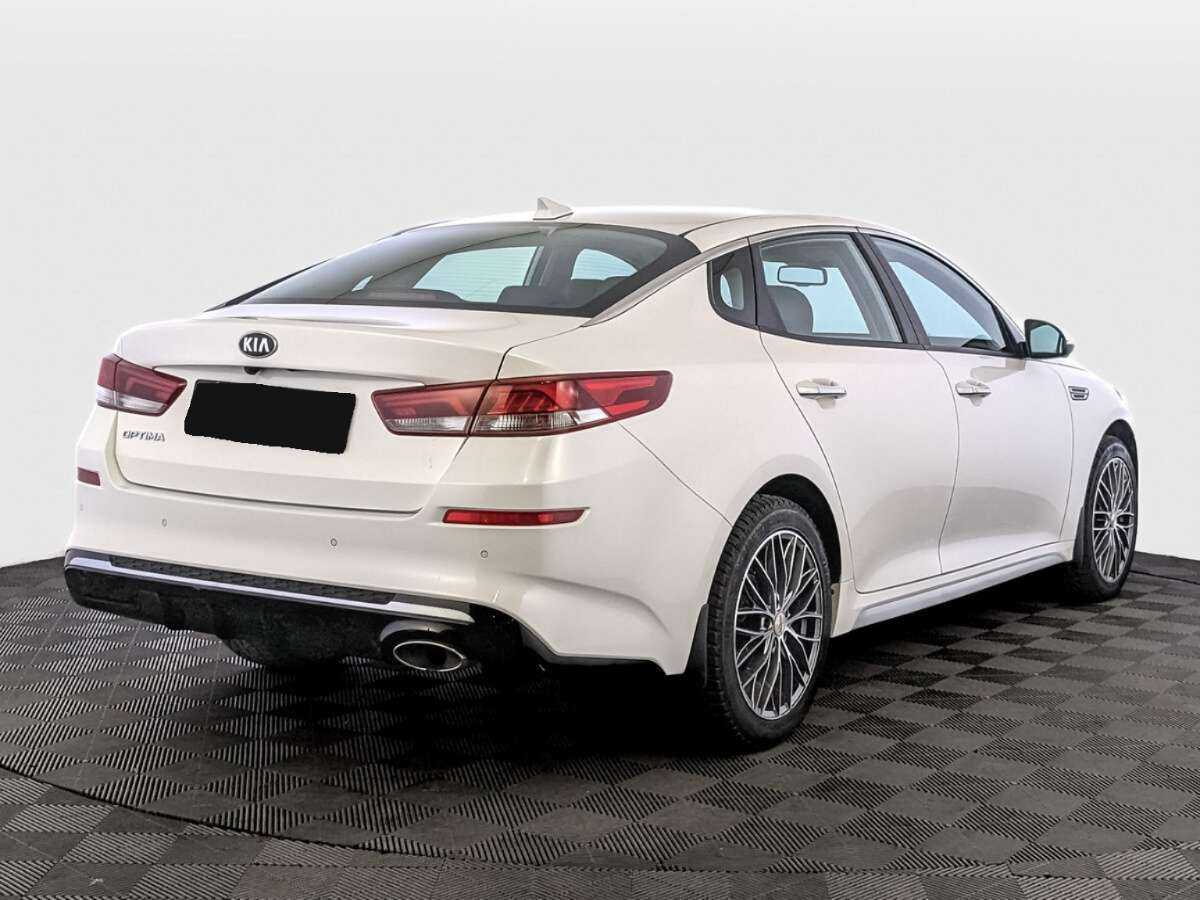 Купить Kia Optima с пробегом. Фото: #4