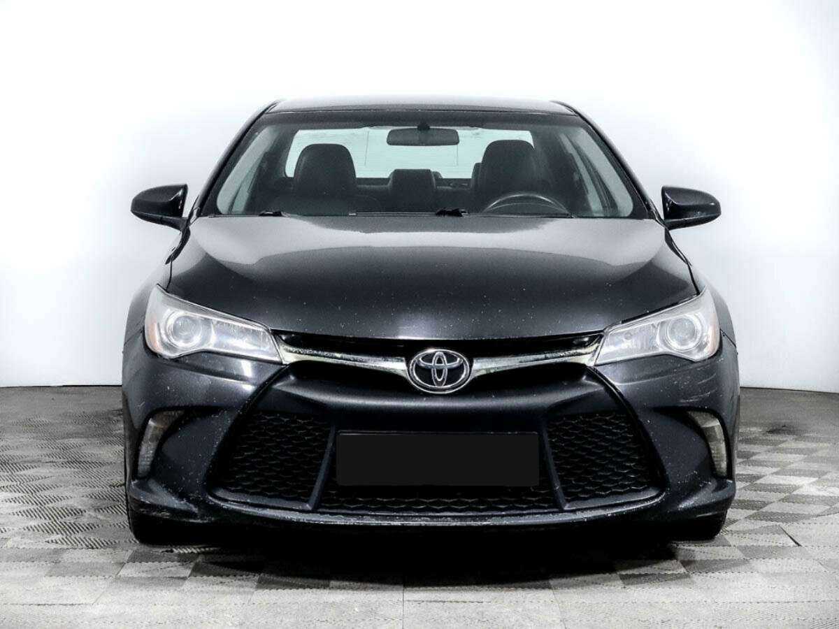 Купить Toyota Camry с пробегом. Фото: #1