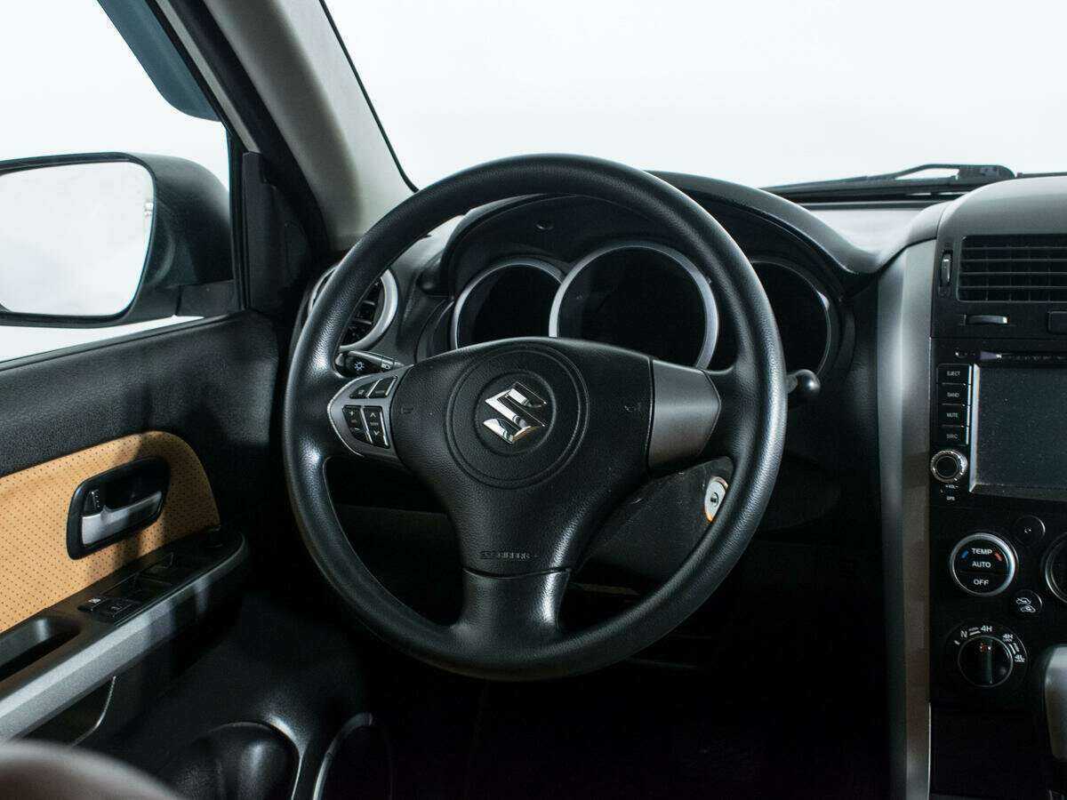 Купить Suzuki Grand Vitara с пробегом. Фото: #12