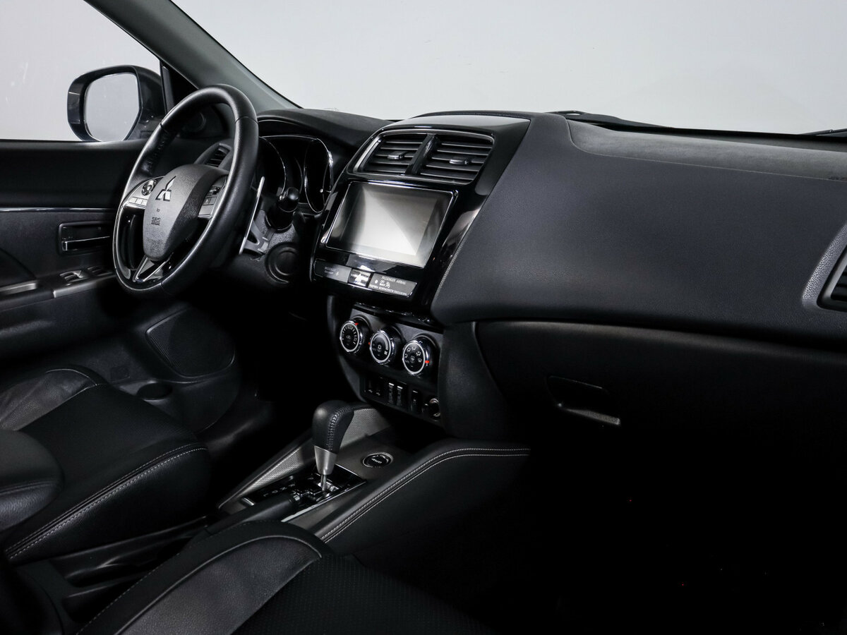 Купить Mitsubishi ASX с пробегом. Фото: #6