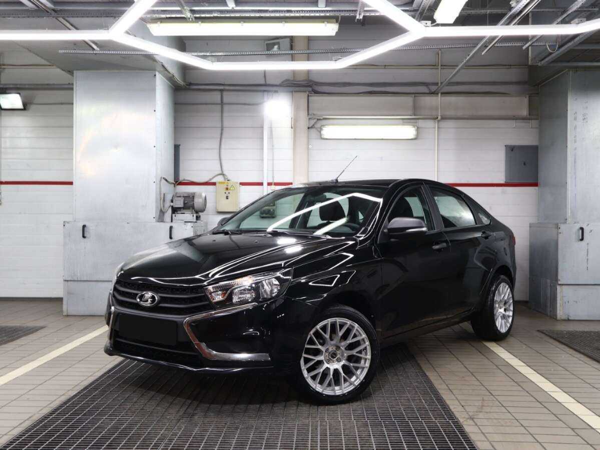 Купить Lada (ВАЗ) Vesta с пробегом. Фото: #0