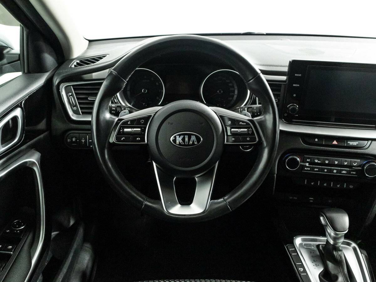 Купить Kia Ceed с пробегом. Фото: #21