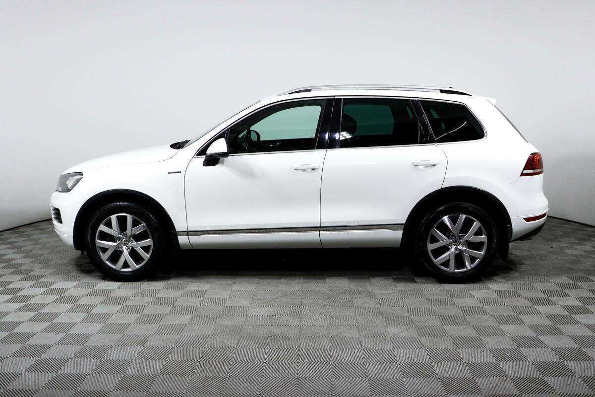 Купить Volkswagen Touareg с пробегом. Фото: #7