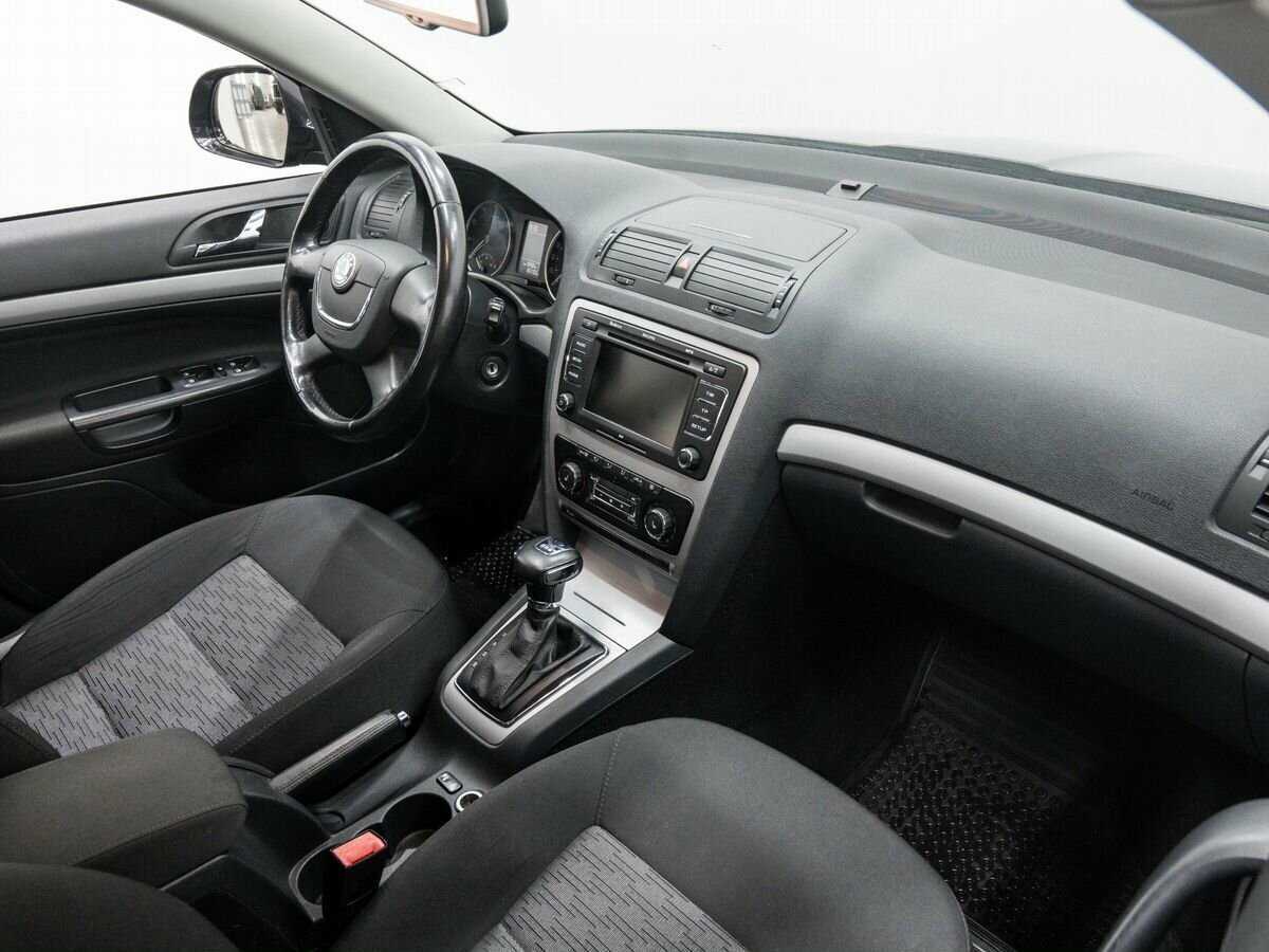 Купить Skoda Octavia с пробегом. Фото: #5