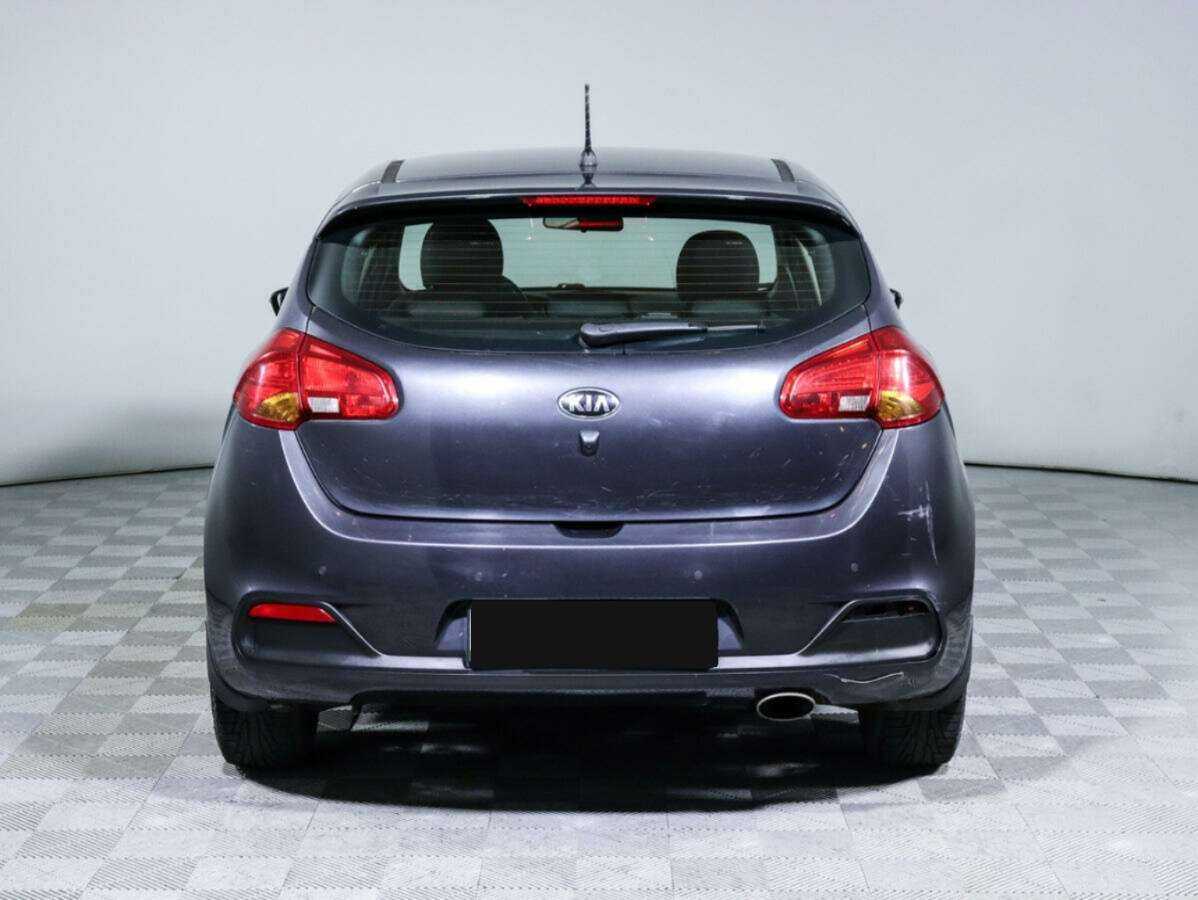 Купить Kia Ceed с пробегом. Фото: #5