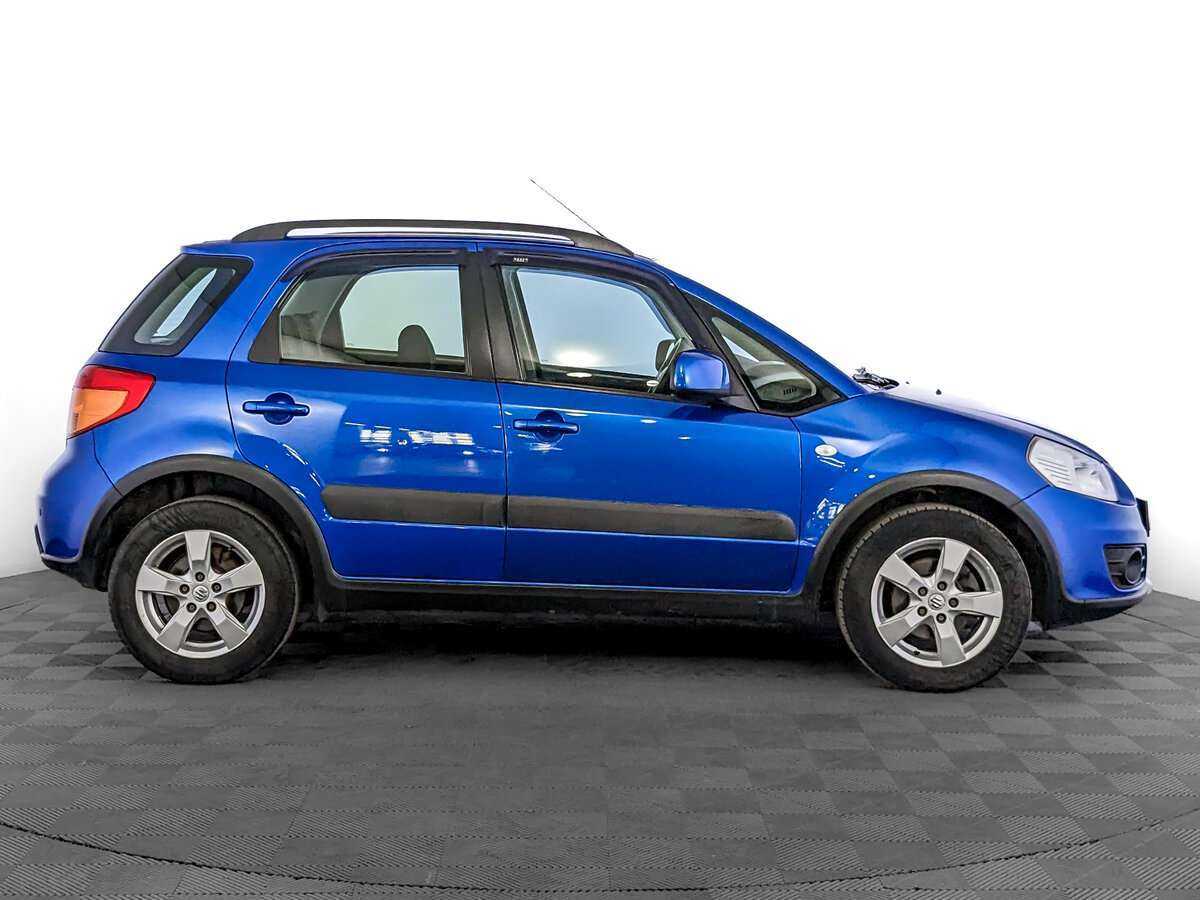 Купить Suzuki SX4 с пробегом. Фото: #3