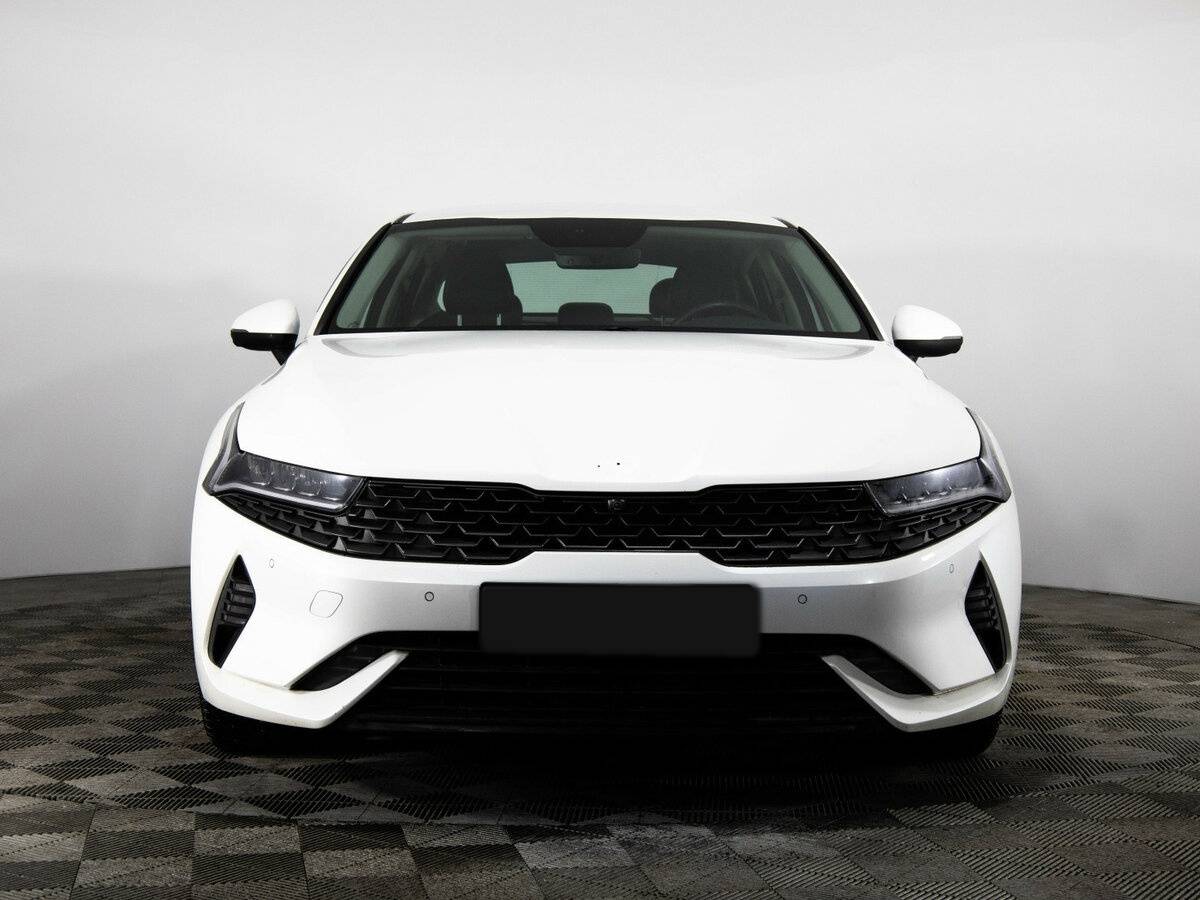 Купить Kia K5 с пробегом. Фото: #1