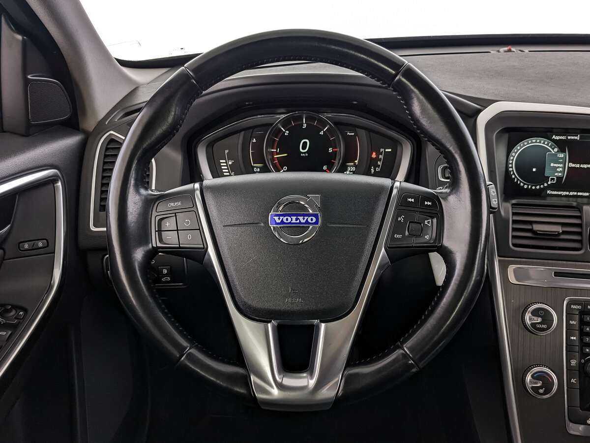 Купить Volvo XC60 с пробегом. Фото: #17