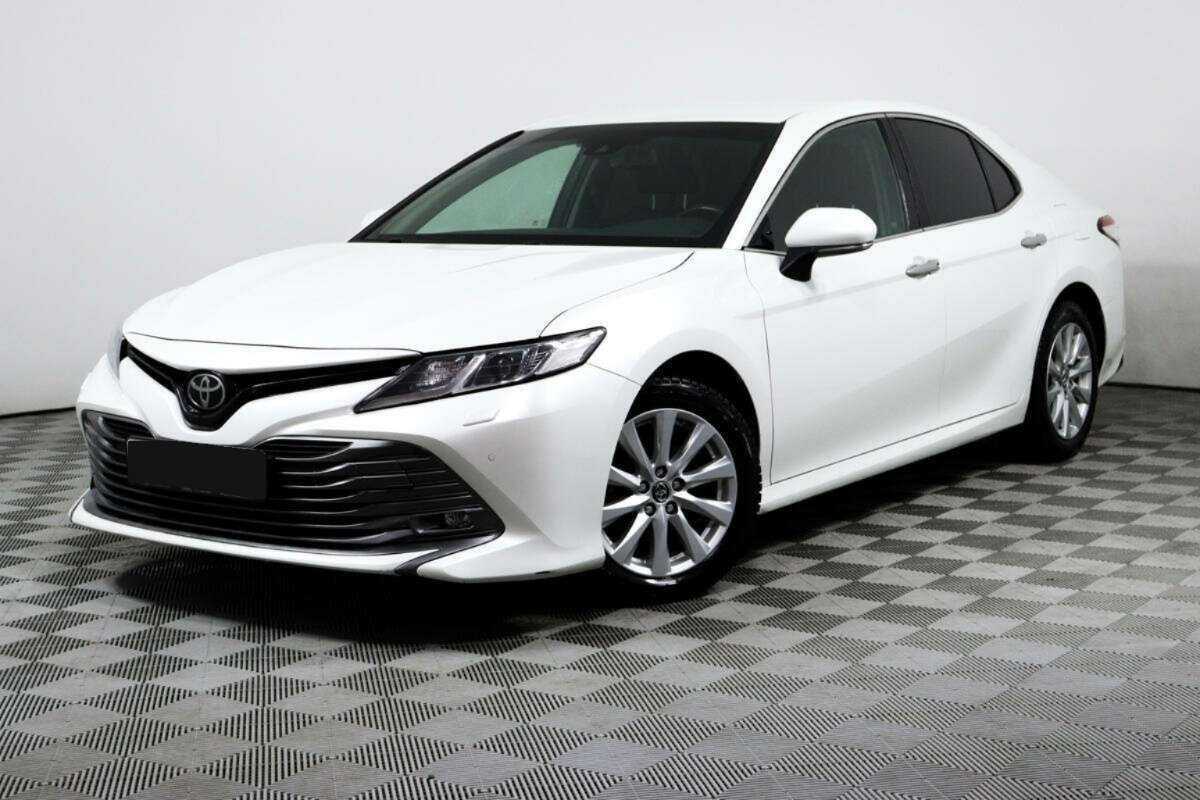 Купить Toyota Camry с пробегом. Фото: #0
