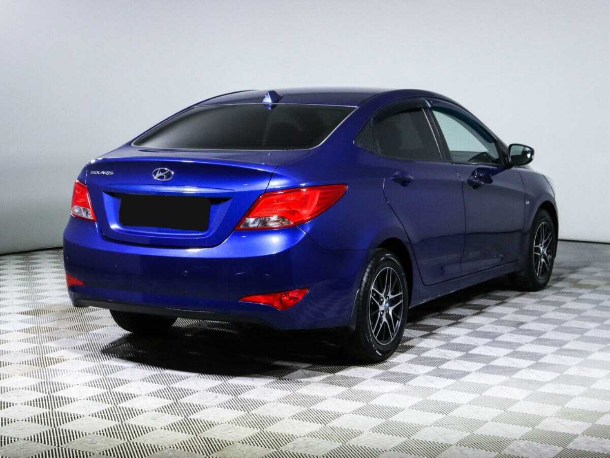 Купить Hyundai Solaris с пробегом. Фото: #3