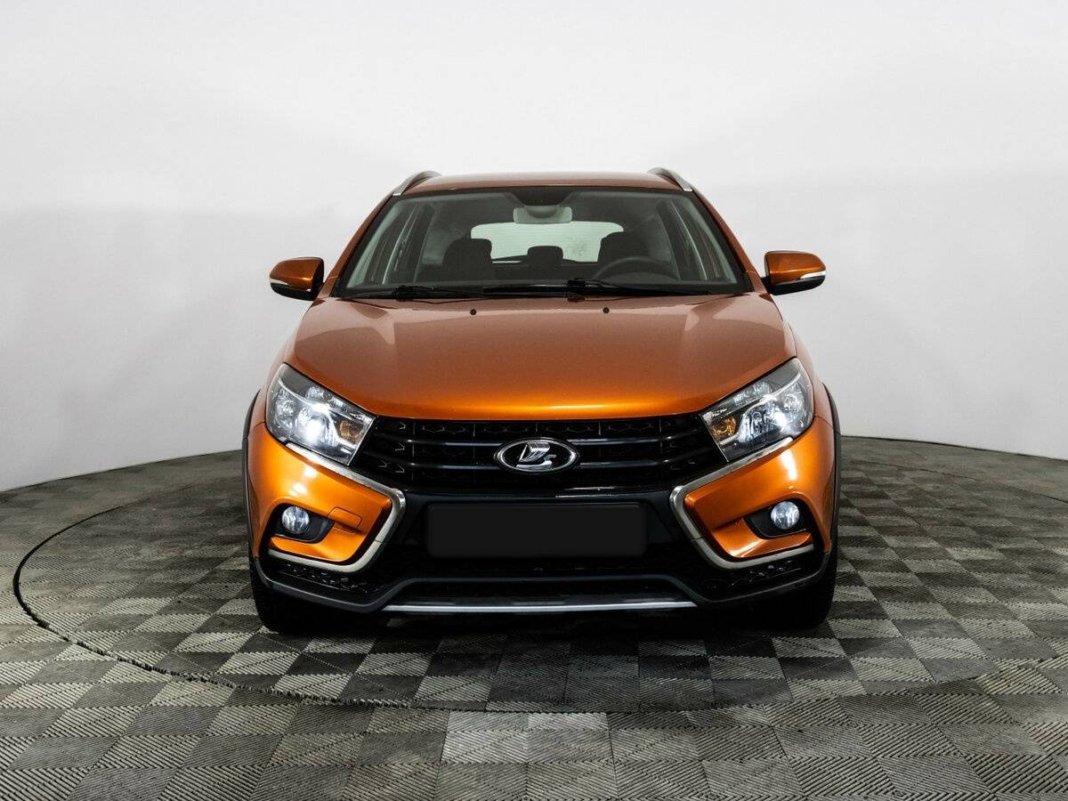 Купить Lada (ВАЗ) Vesta с пробегом. Фото: #1