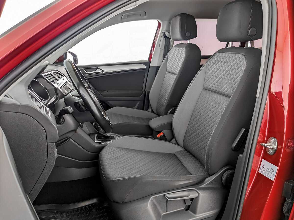 Купить Volkswagen Tiguan с пробегом. Фото: #15