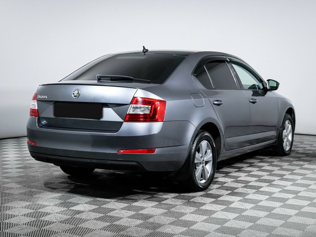 Купить Skoda Octavia с пробегом. Фото: #3