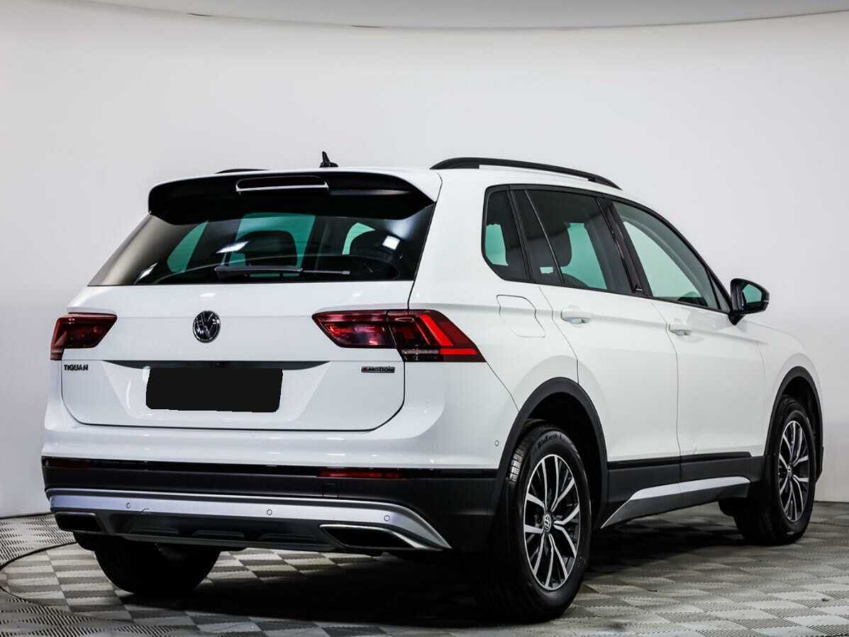 Купить Volkswagen Tiguan с пробегом. Фото: #3
