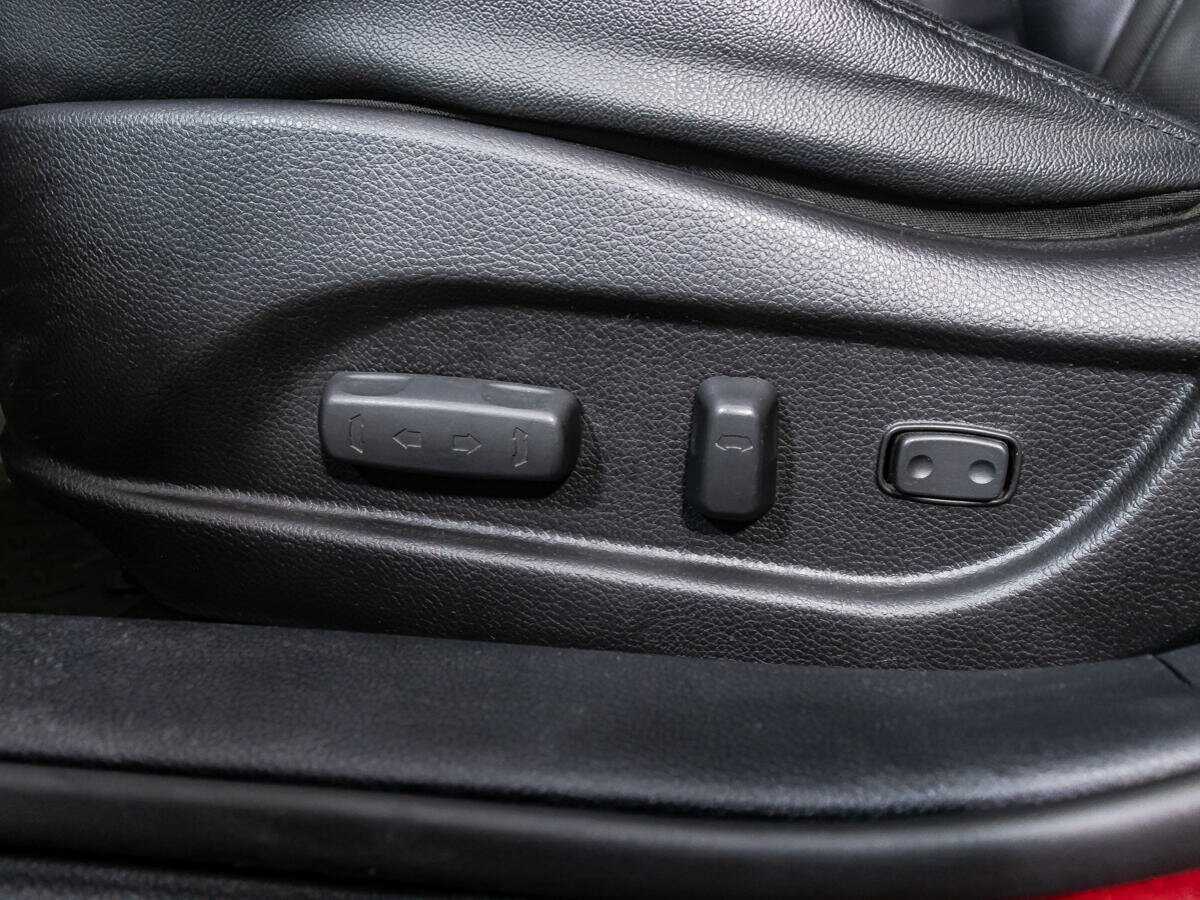 Купить Hyundai i40 с пробегом. Фото: #19