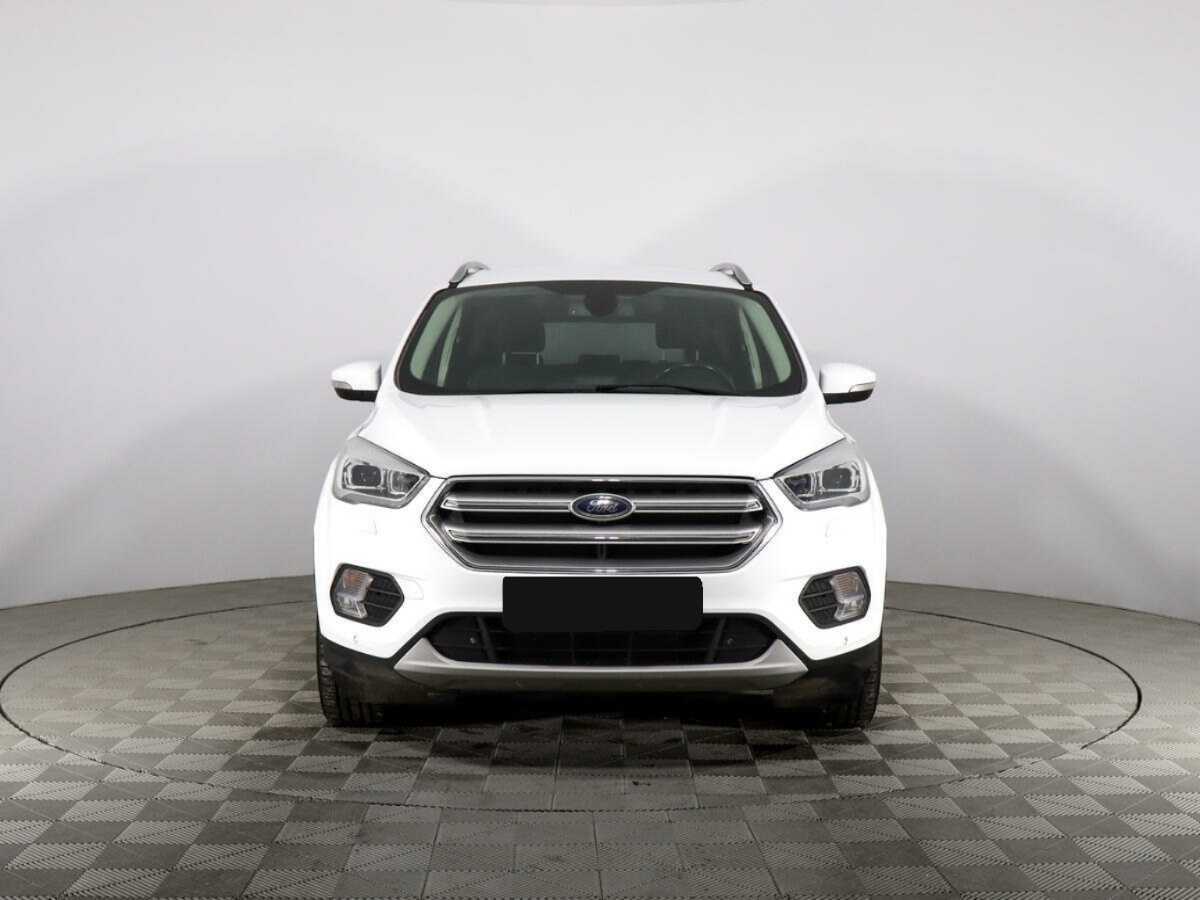 Купить Ford Kuga с пробегом. Фото: #1