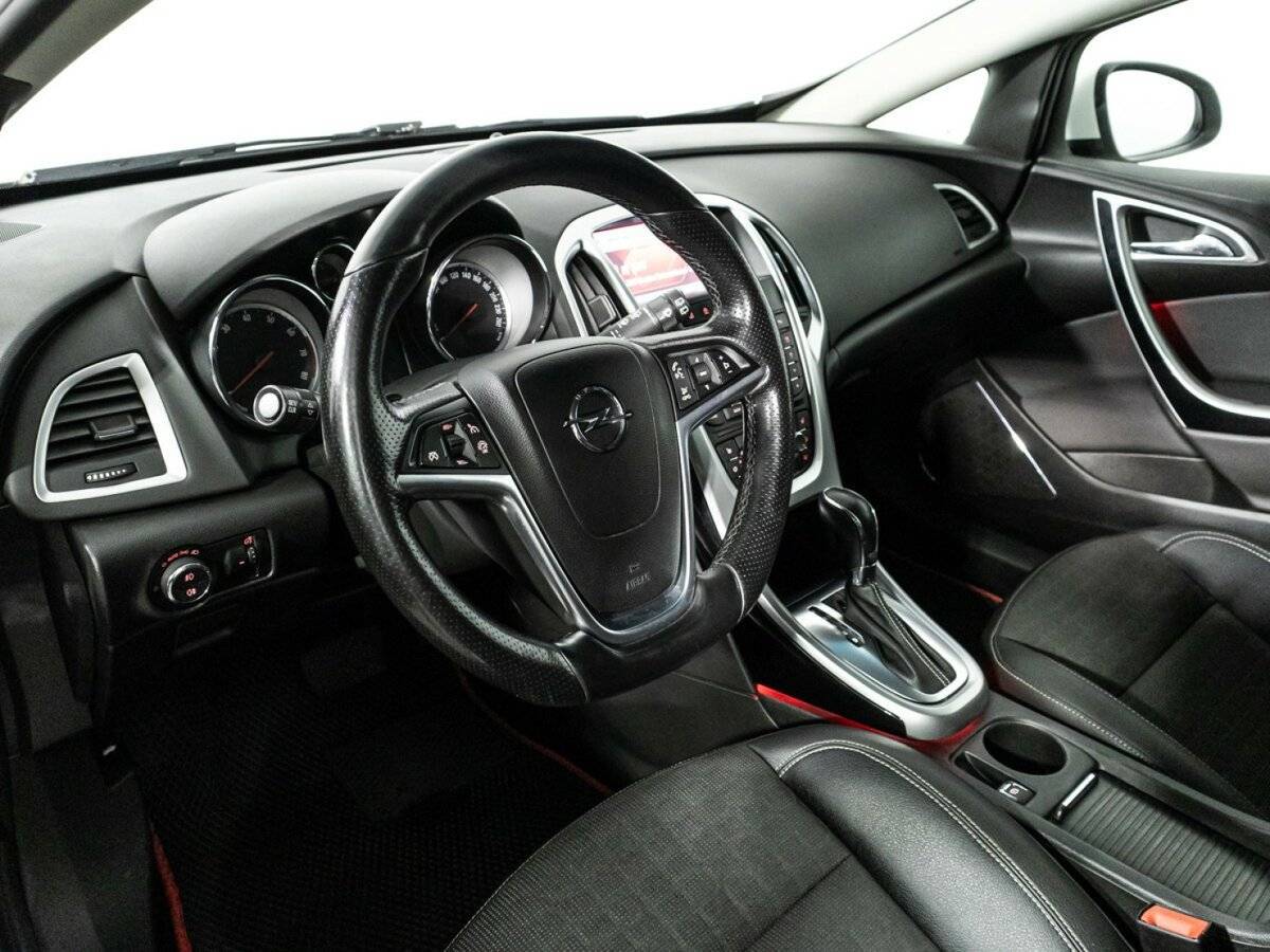 Купить Opel Astra с пробегом. Фото: #10
