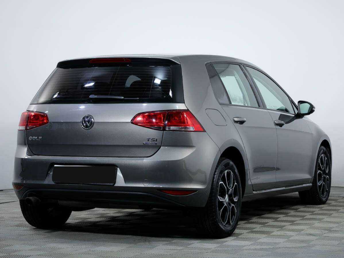 Купить Volkswagen Golf с пробегом. Фото: #3