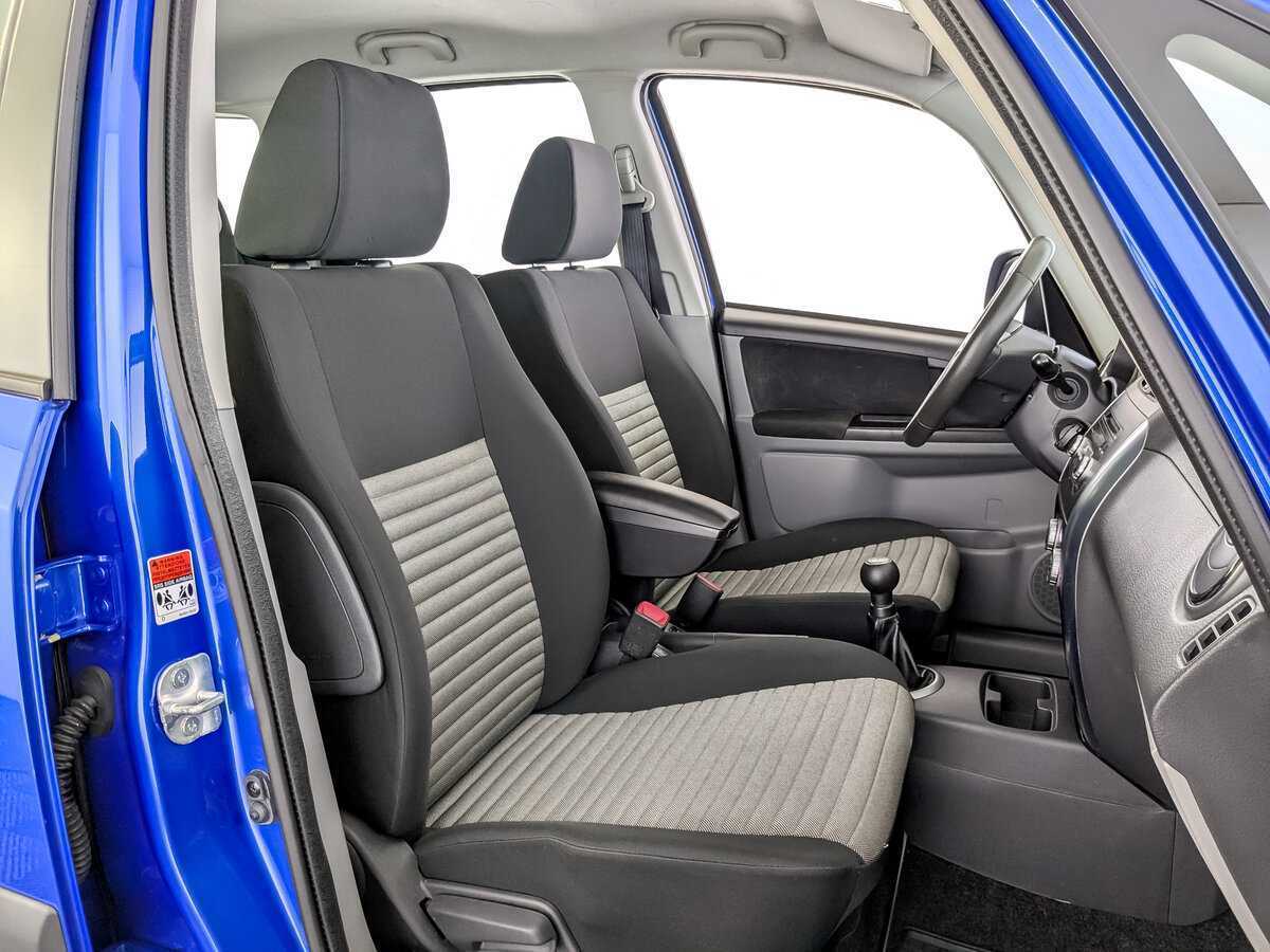 Купить Suzuki SX4 с пробегом. Фото: #22