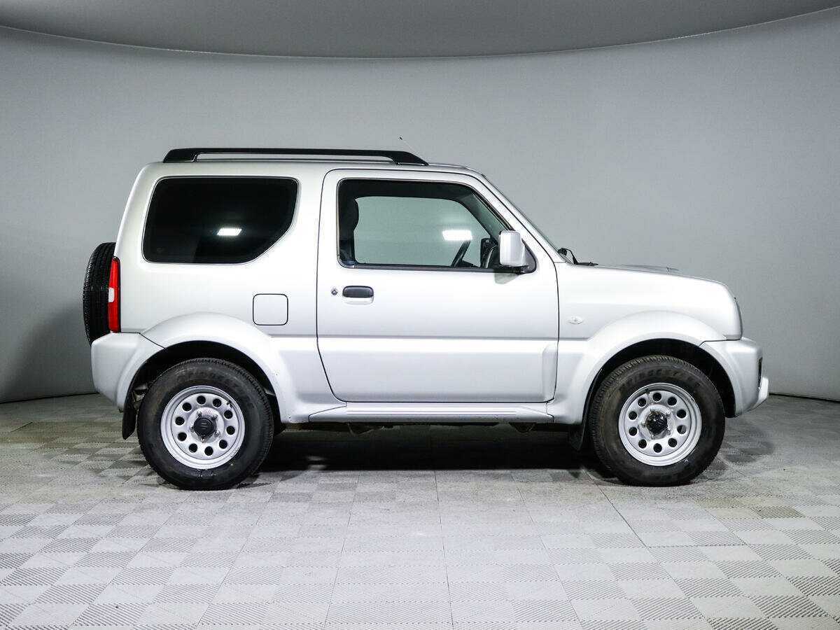 Купить Suzuki Jimny с пробегом. Фото: #3