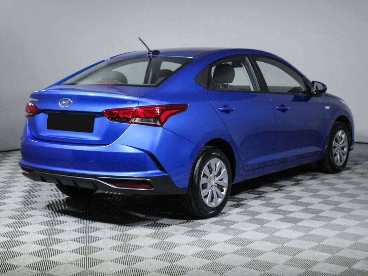 Купить Hyundai Solaris с пробегом. Фото: #4