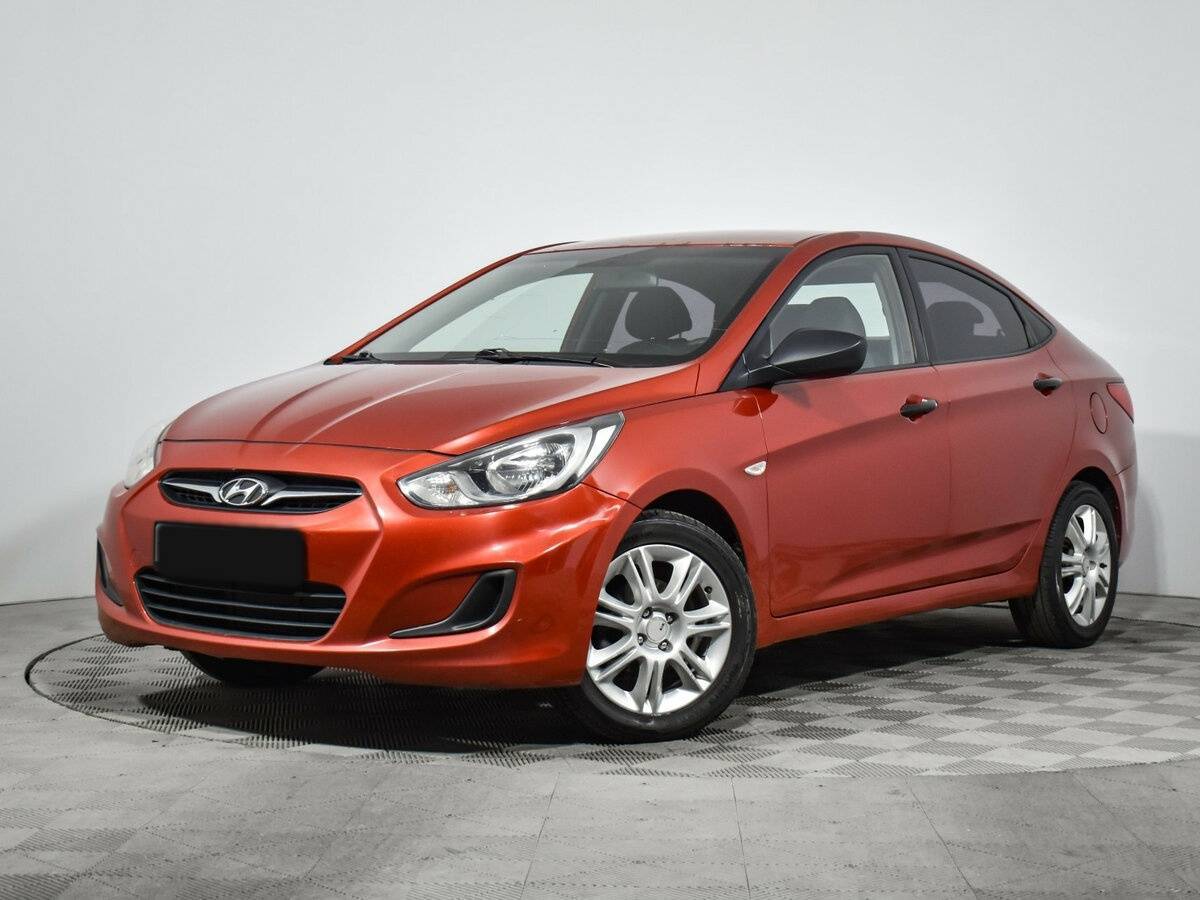 Купить Hyundai Solaris с пробегом. Посмотреть фото