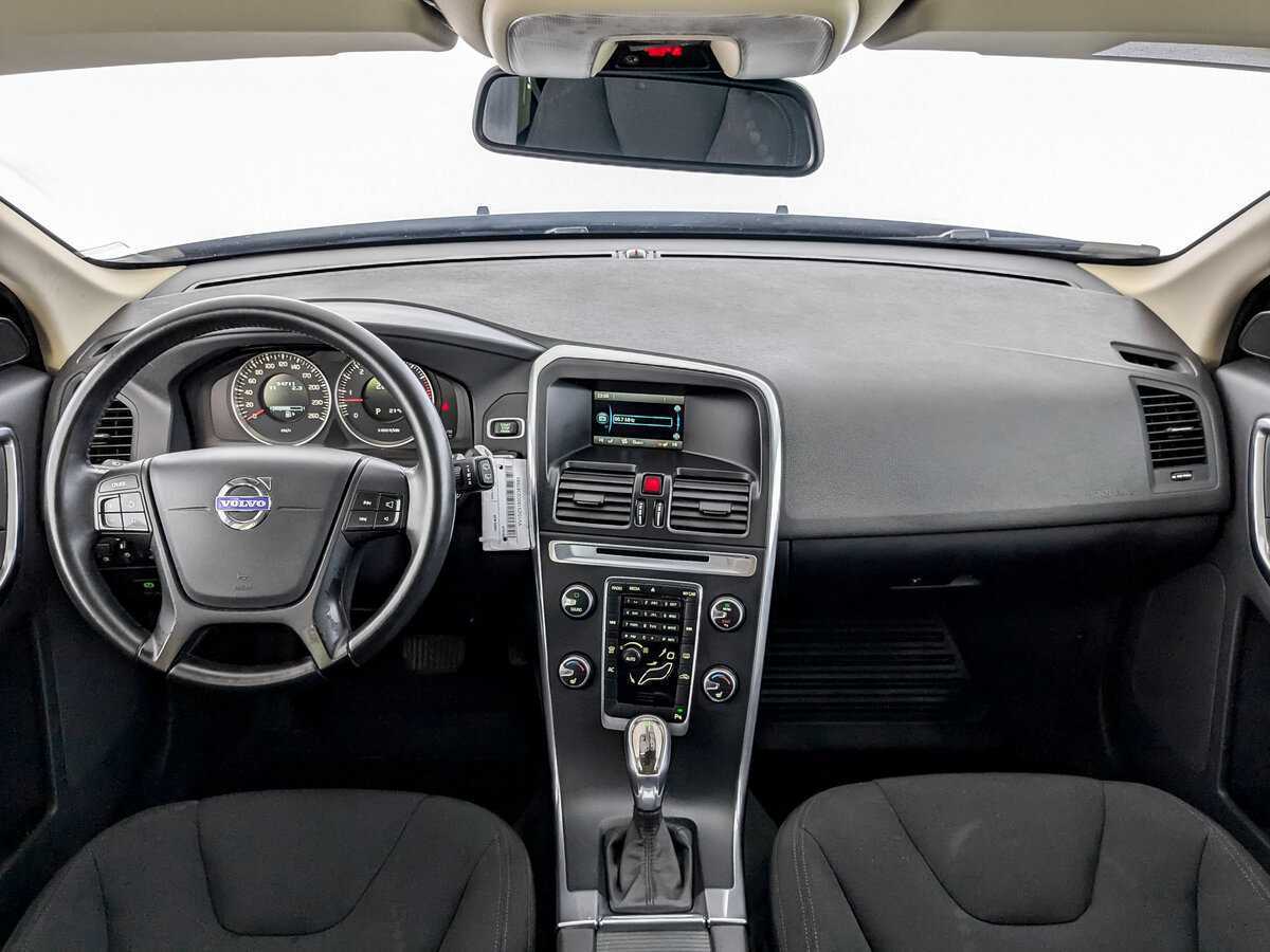 Купить Volvo XC60 с пробегом. Фото: #13