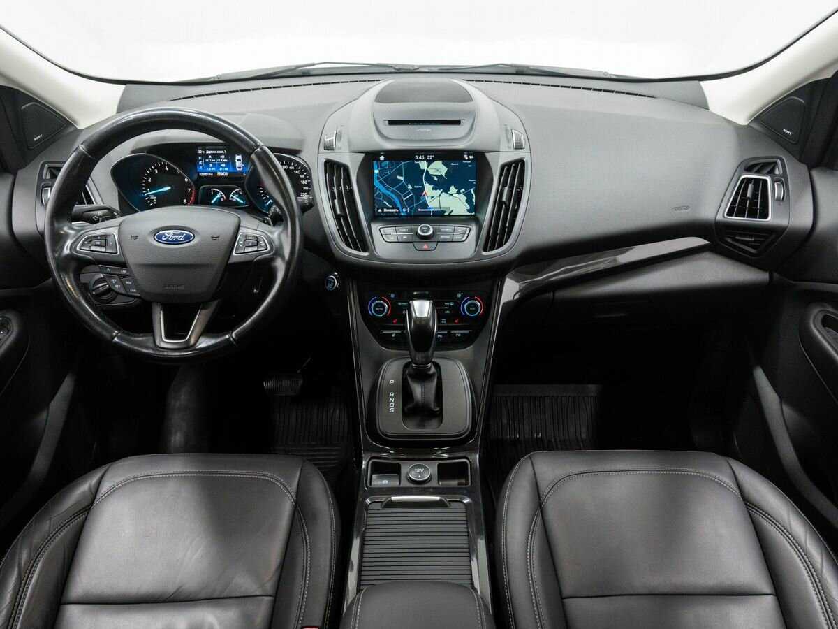 Купить Ford Kuga с пробегом. Фото: #10
