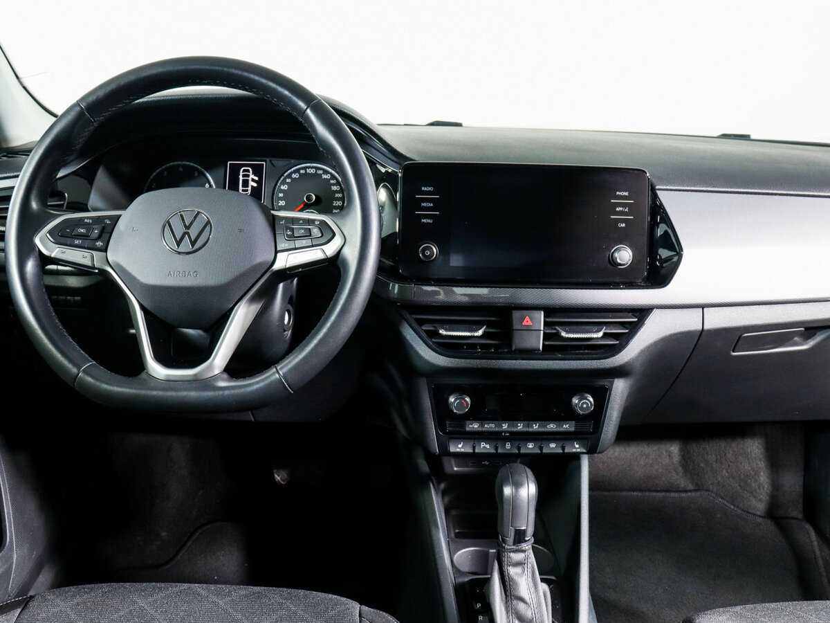 Купить Volkswagen Polo с пробегом. Фото: #11