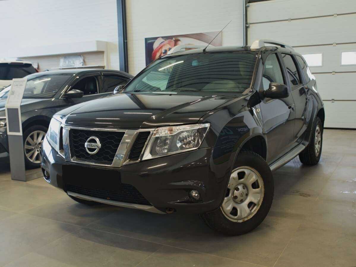 Купить Nissan Terrano с пробегом. Посмотреть фото