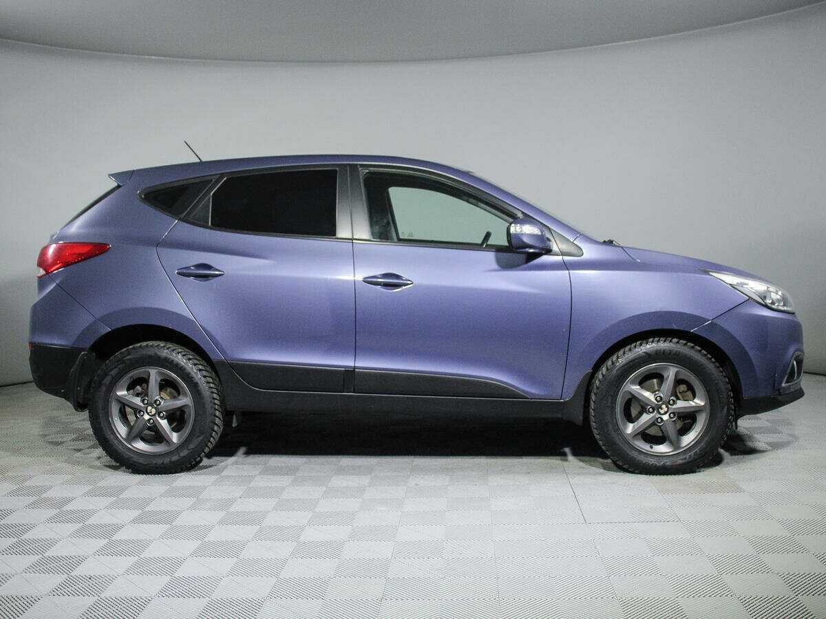 Купить Hyundai ix35 с пробегом. Фото: #3