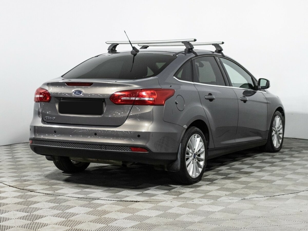 Купить Ford Focus с пробегом. Фото: #4