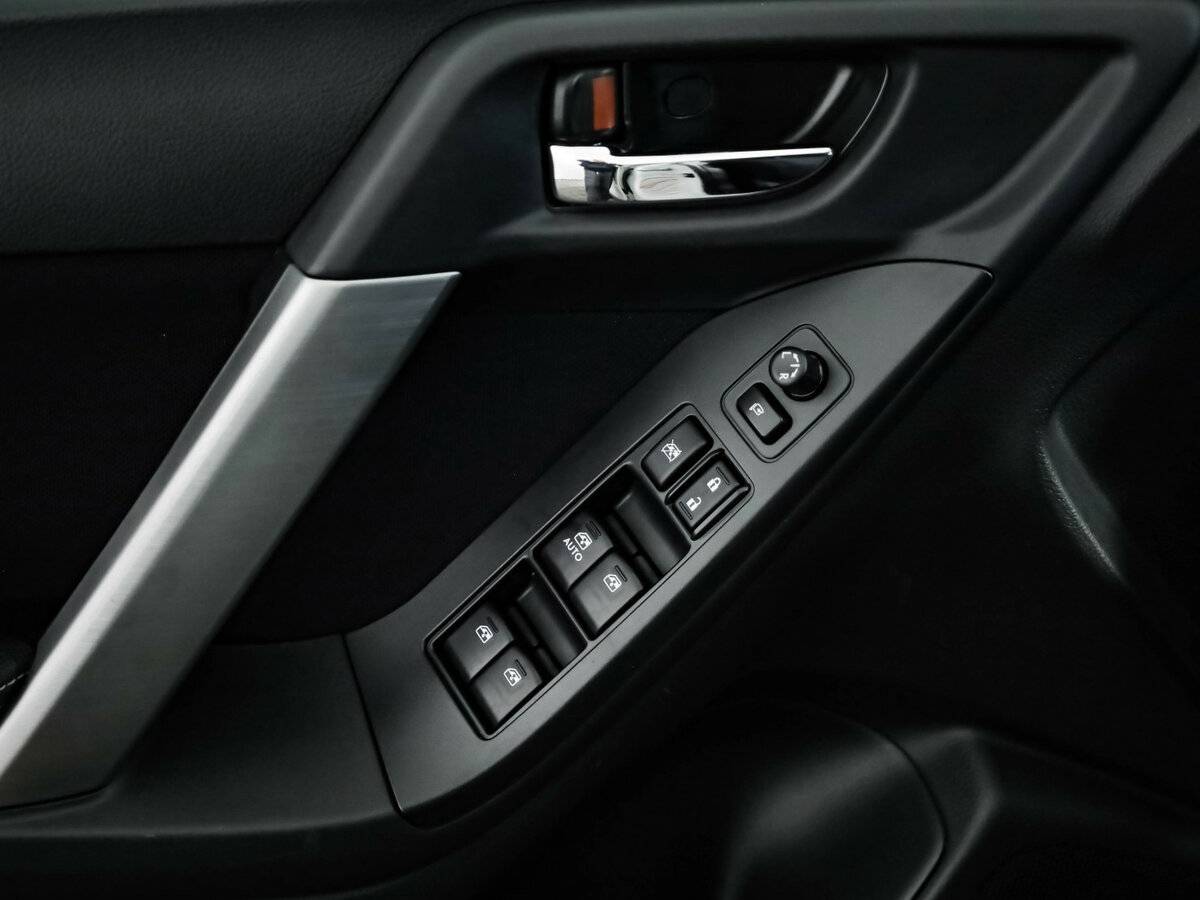 Купить Subaru Forester с пробегом. Фото: #18