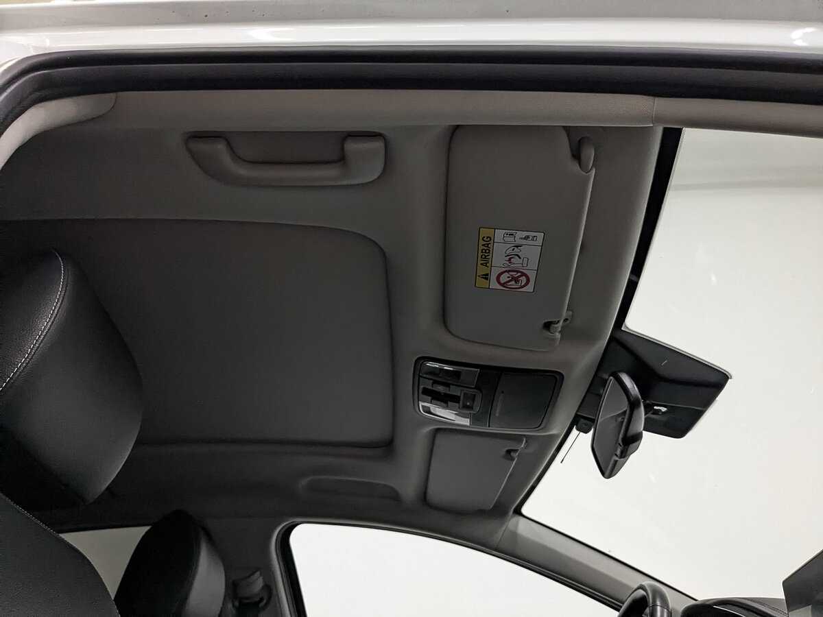 Купить Kia Ceed с пробегом. Фото: #18