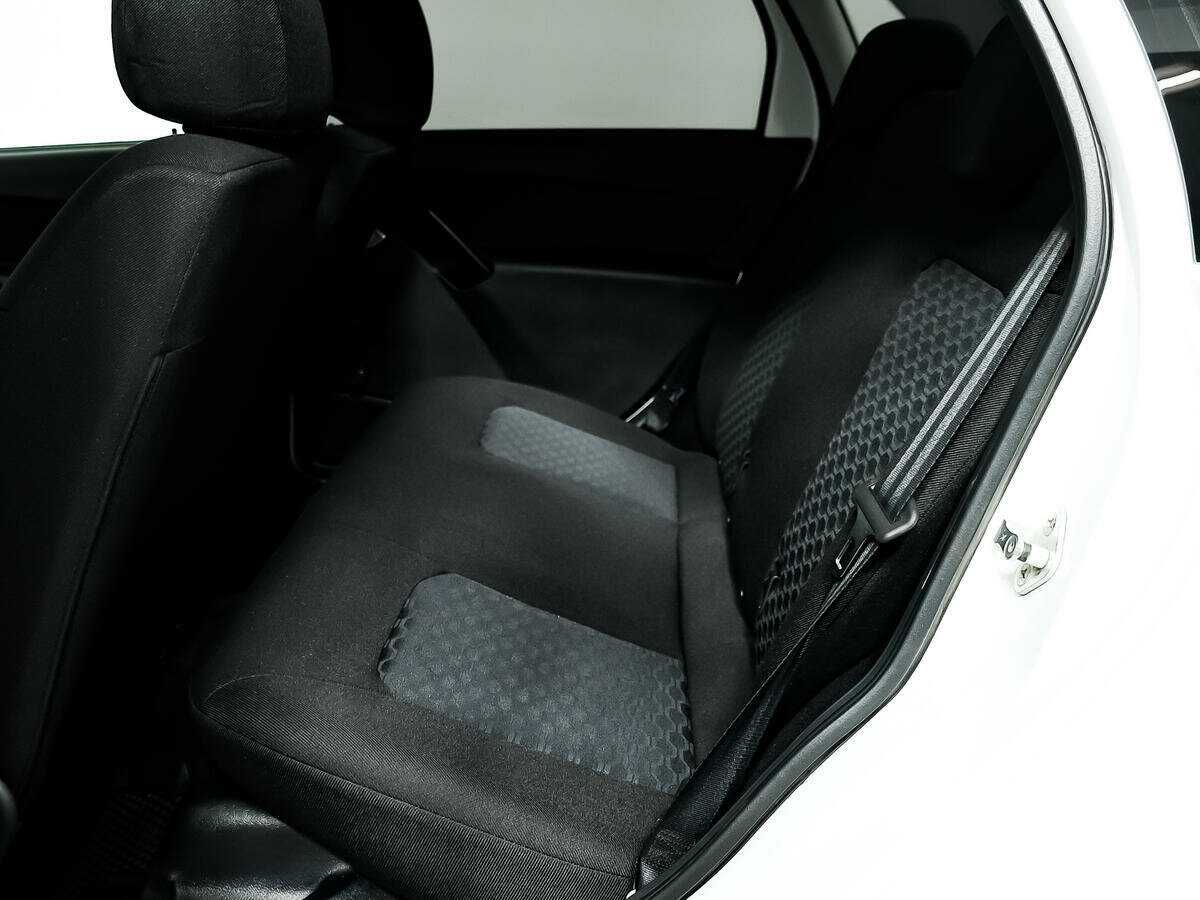 Купить Lada (ВАЗ) Granta с пробегом. Фото: #11