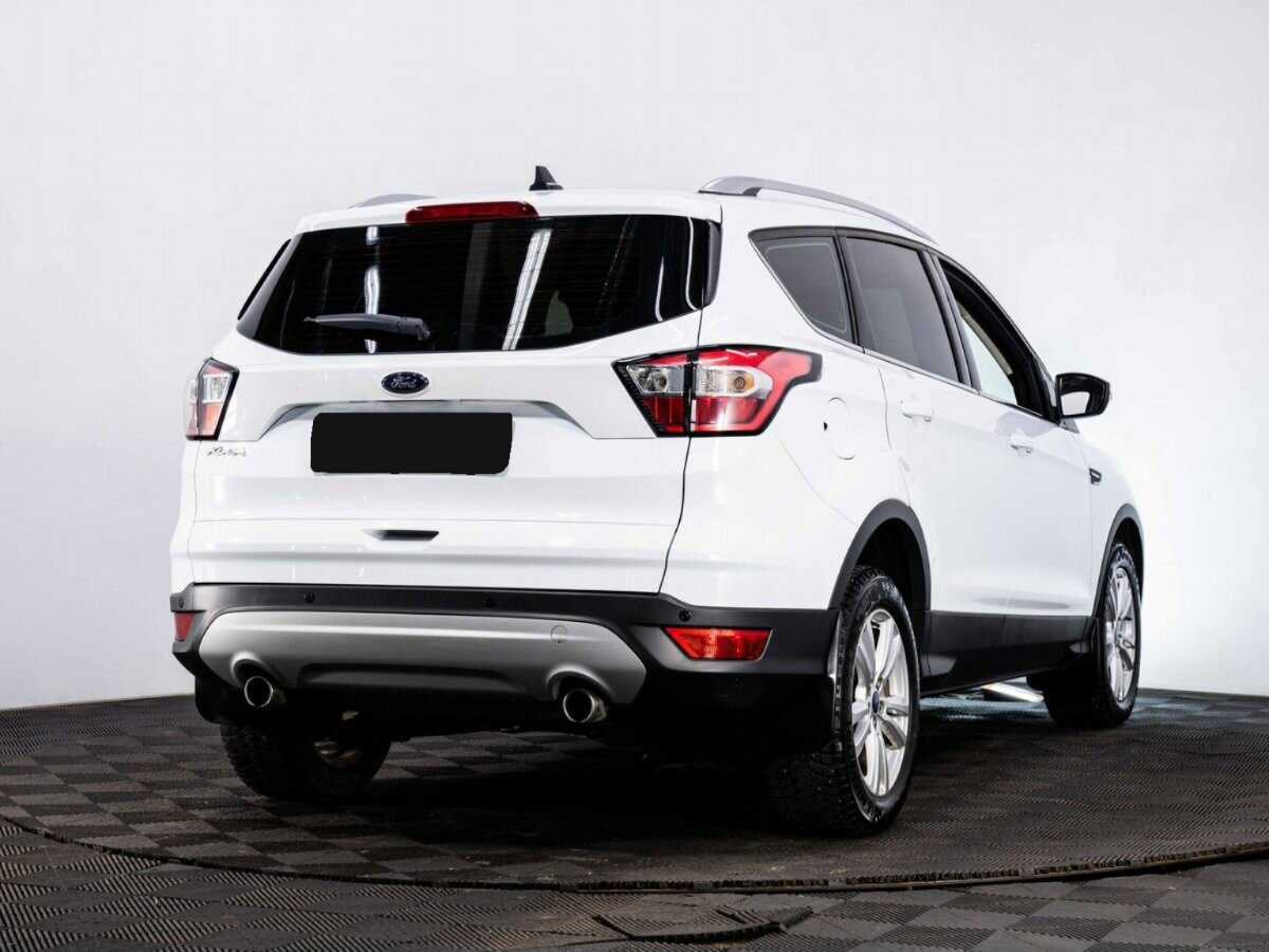 Купить Ford Kuga с пробегом. Фото: #5