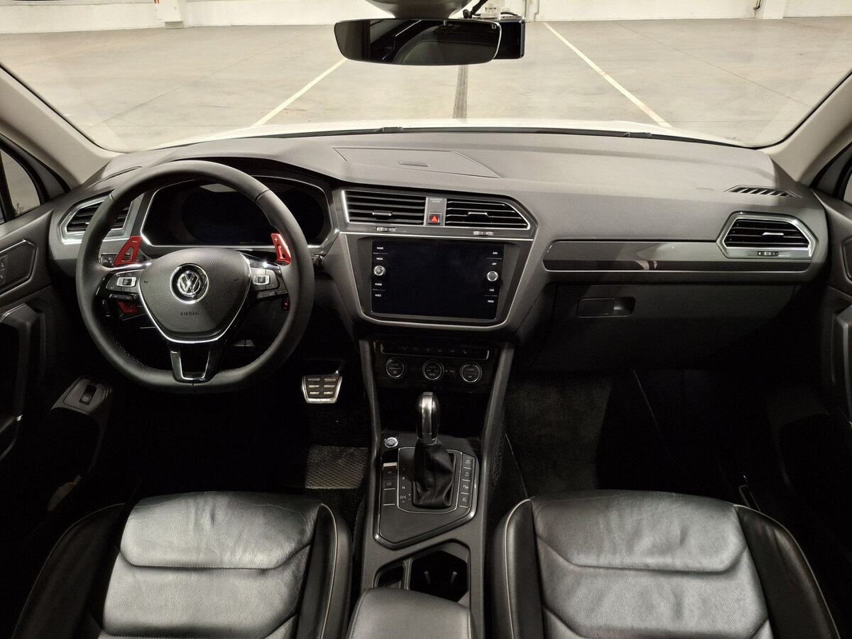 Купить Volkswagen Tiguan с пробегом. Фото: #13