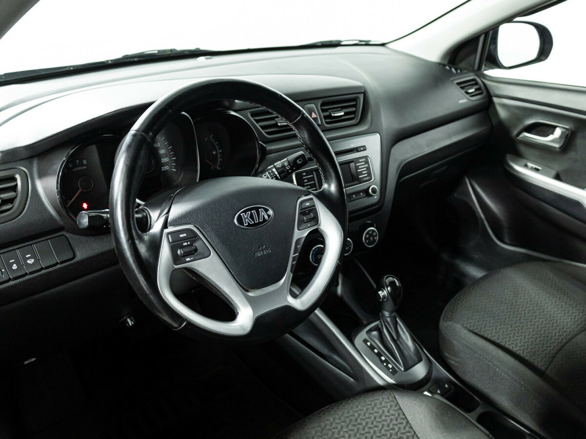 Купить Kia Rio с пробегом. Фото: #10