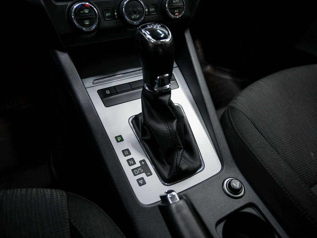 Купить Skoda Octavia с пробегом. Фото: #20