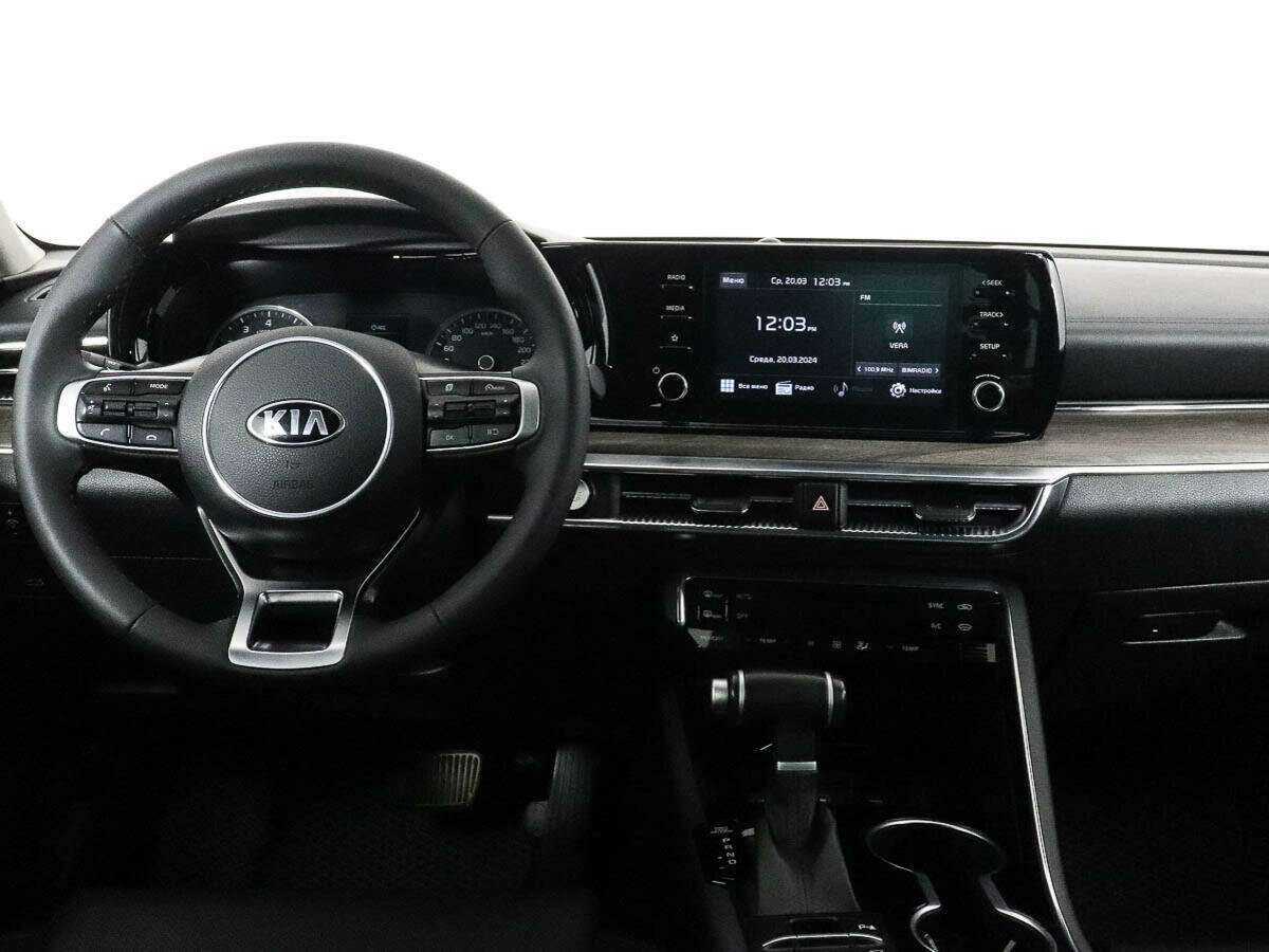 Купить Kia K5 с пробегом. Фото: #9