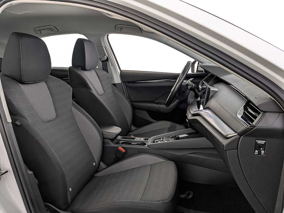 Купить Skoda Octavia с пробегом. Фото: #22